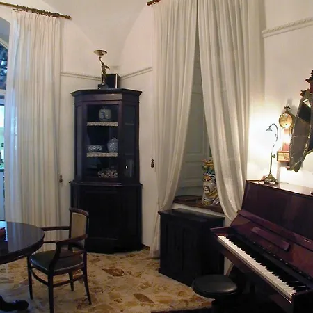 Hotel Augustus