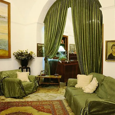 Hotel Augustus
